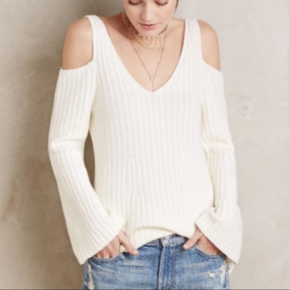 Knitted and Knotted Anthropologie Cold Shoulder M
